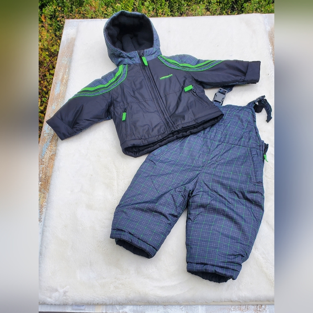 London Fog size 18m
